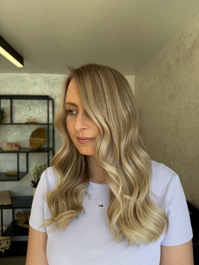 Blond Fresh Up ✨🤩

#bündefriseur#friseurbünde#blondfreshup#blondehair#blondehairbünde#blondingspecialist#blondefoils#blondehairspecialist#longhair#waves#Bielefeld#Osnabrück#Herford#bünde#